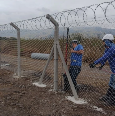 Imagem Instalação de Telas de Alambrado, Practica e Fortinet e gradil